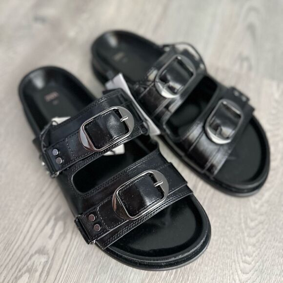 ZARA BUCKLED LEATHER SANDALS - Picture 2 of 9